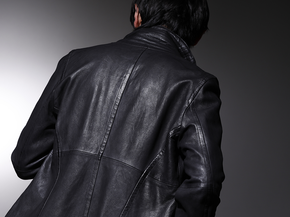 ユリウス 2022-23AW - ミリタリーモードさを味わえるレザージャケット - 799BLM21(ラムレザー カバードネック ジャケット) - 2-008