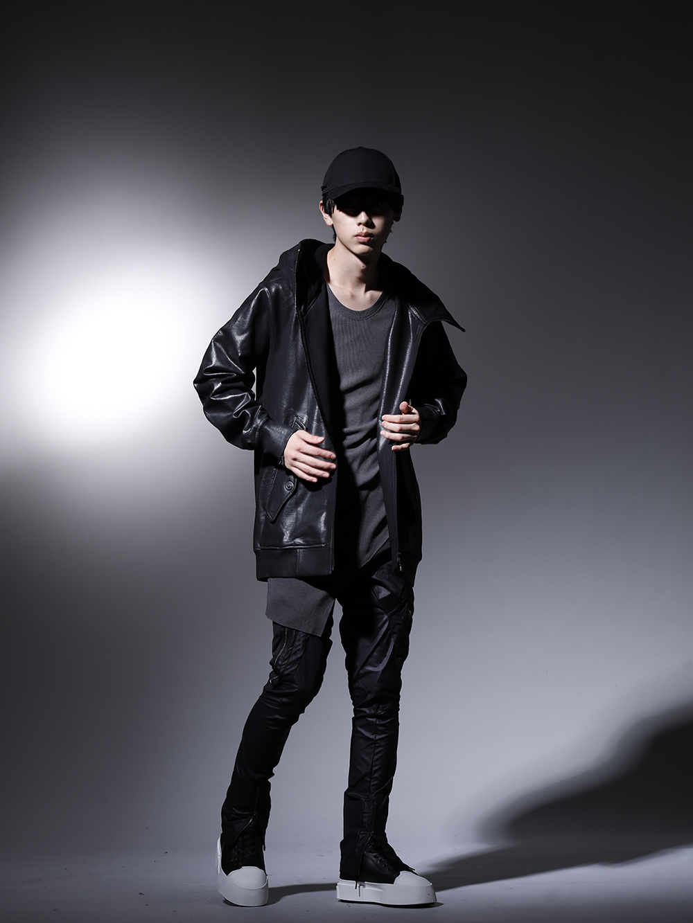 JULIUS 2022-23AW Military Hoodie Styling - FASCINATE BLOG