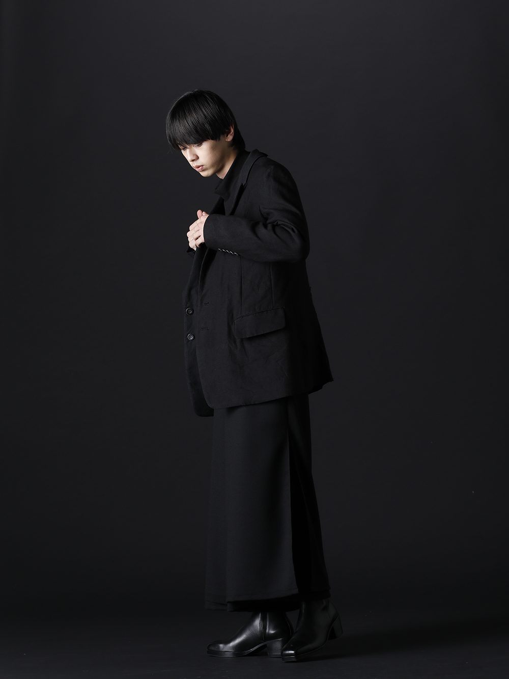 nude:masahiko maruyama / kujaku 2022-23AW - Two way style using a reversible jacket - NU-1651(Reversible Oversized Jacket) KJ-22AW30-Black(sangoju pullover Black) KJ-22AW22(hirugao pants) KJ-21AW38(Kiri Boots) - 1-005