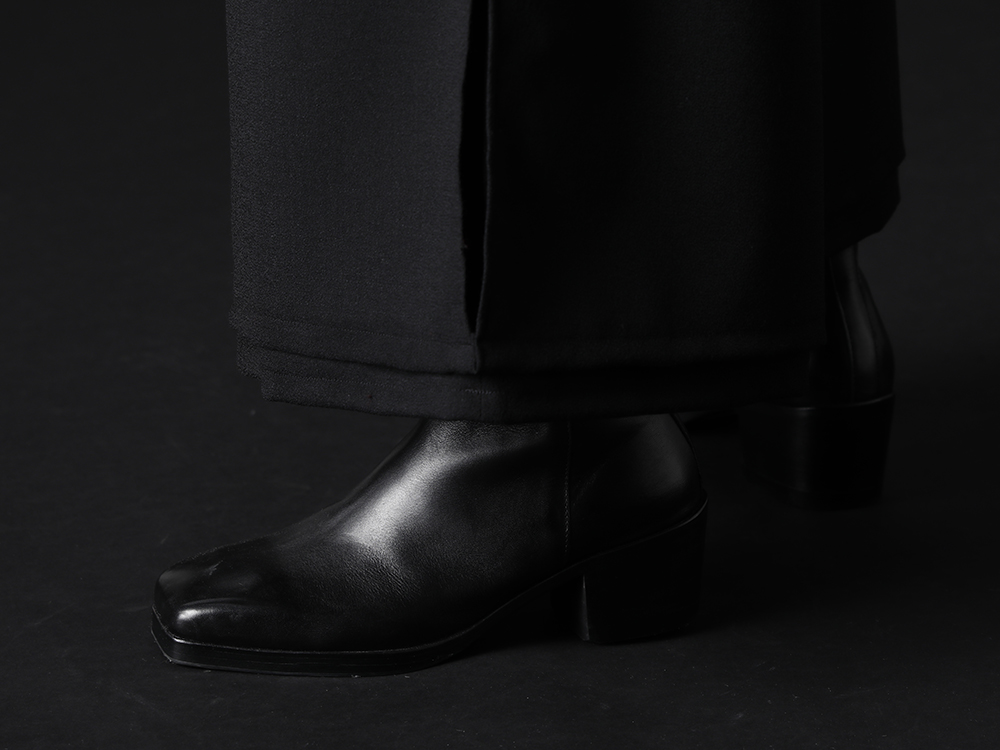 kujaku 2022-23AW - Pants expressing the concept of the collection. - KJ-21AW38(Kiri Boots) - 3-006