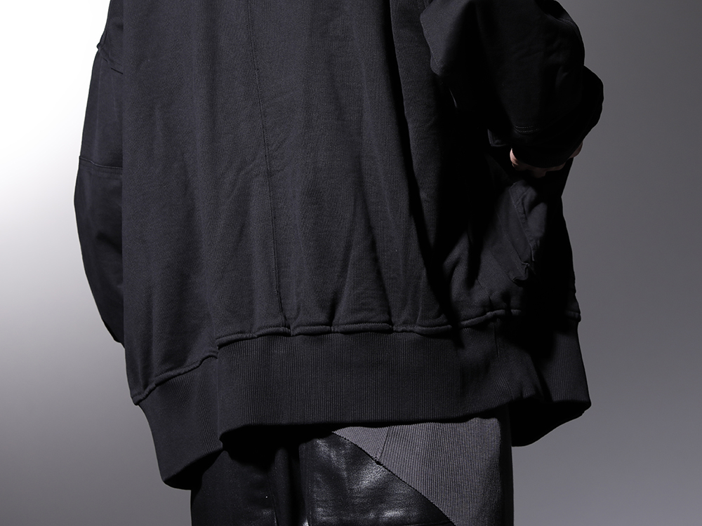 ザ ヴィリディアン 2022-23AW - ルーズシルエットのブルゾンにクセのあるレイヤード - VI-3536-01(コットン裏毛 MA-1ブルゾン) - 2-009