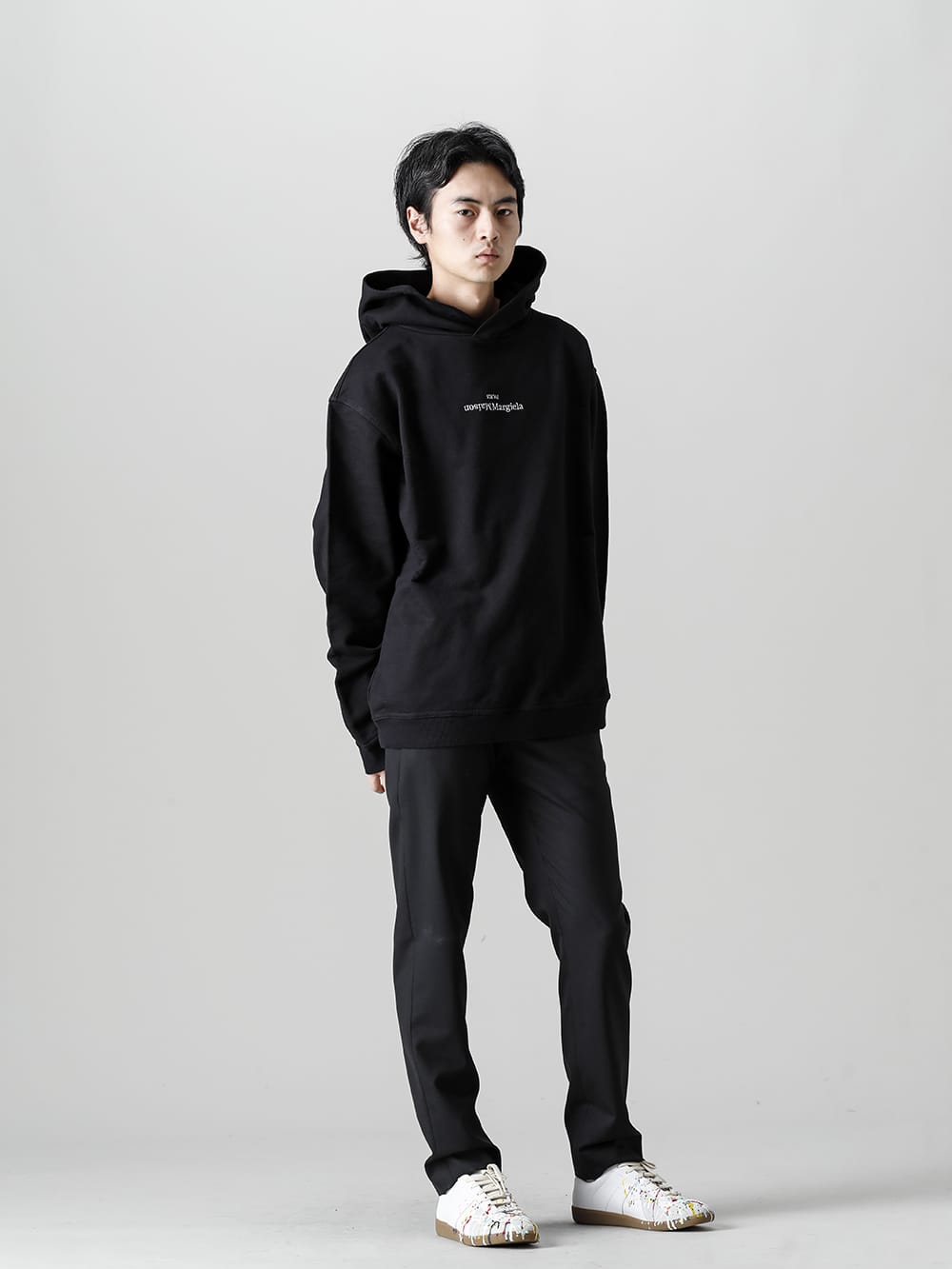 Maison Margiela 2022-23AW Easy slacks for a beautiful look on a casual top! - S50GU0167 Hoodie Upside Down Logo - S50KA0530 Drawstring Pants - S57WS0240 Replica Painter Off White  4-001