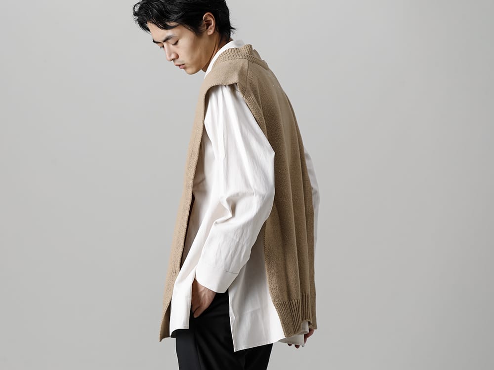 Maison Margiela - メゾン マルジェラ 2022-23AW 見出し2  - SI1TH0001 ストール Beige - vu-a12-s01 ベーシック シャツ Off White 2-003