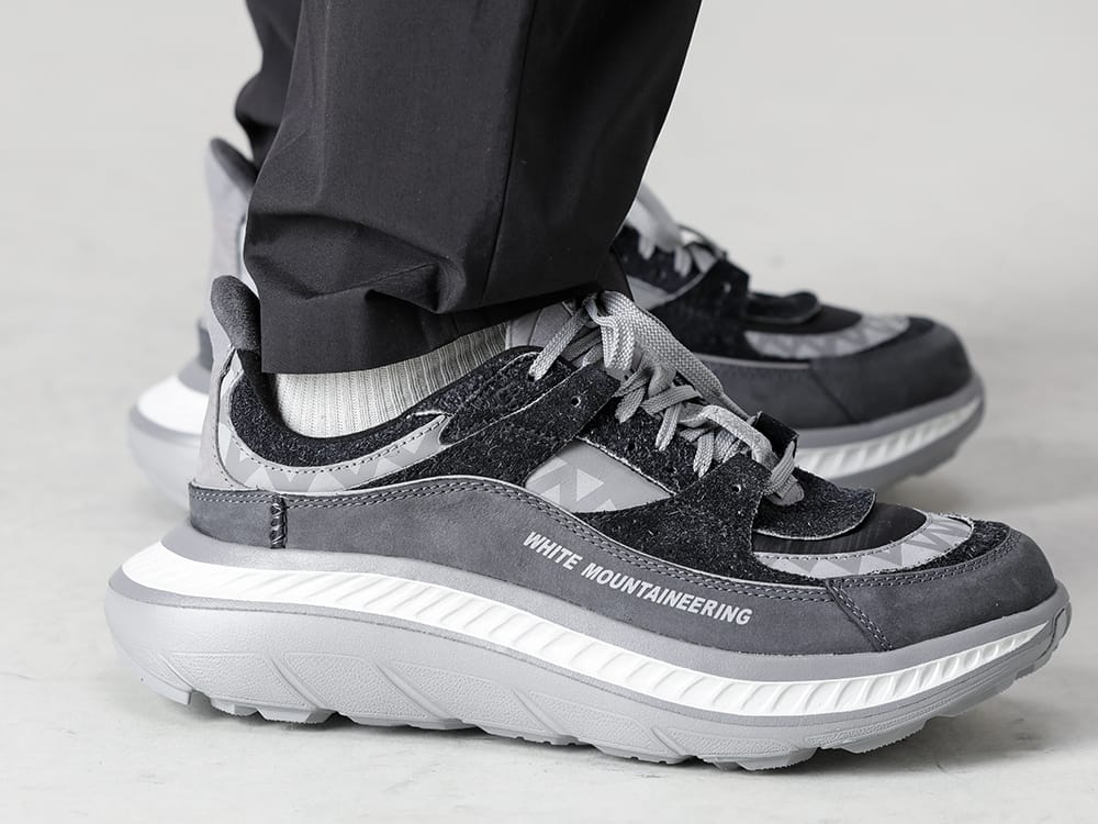 White Mountaineering 2022-23AW Wide tapered pants for just the right amount of relaxation! - BK2273402 Tech Weather Wide Tapered Pants - WM2273801 WM × UGG Sneakers 3-004