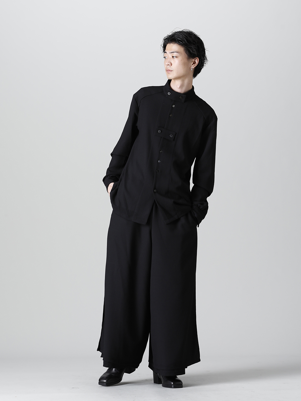 クジャク 2022-23AW - kujaku(クジャク) 2022-23AWコレクションより第2弾目が到着！只今より店頭・通販共に販売開始！ - KJ-22AW21(ミゾカクシ シャツ) - 1-001