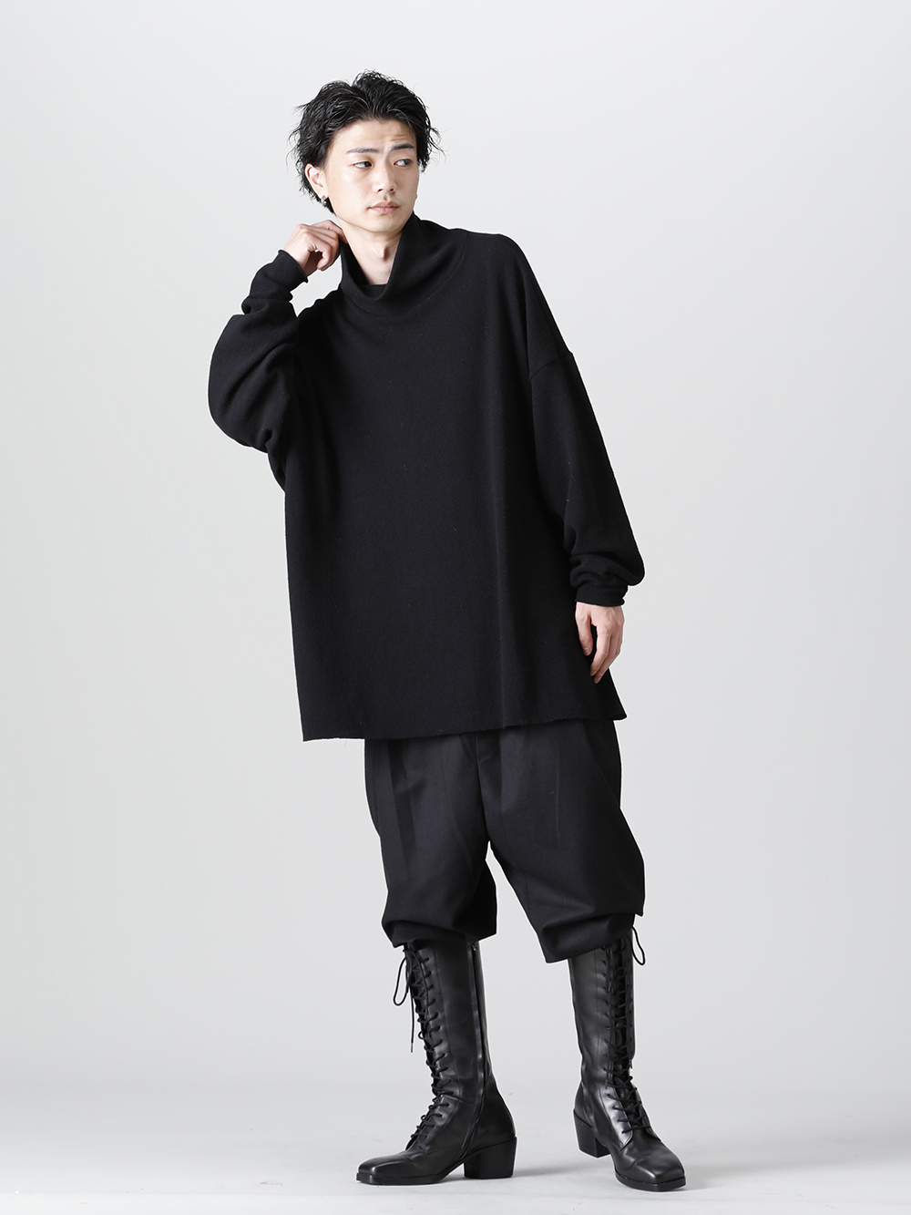 クジャク 2022-23AW - kujaku(クジャク) 2022-23AWコレクションより第2弾目が到着！只今より店頭・通販共に販売開始！ - KJ-22AW29-Black(コスモス プルオーバー ブラック) - 1-006