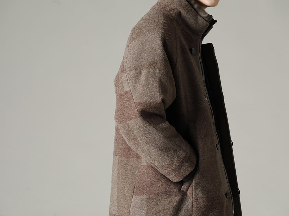 DEVOA(デヴォア) 22-32AW(秋冬) 色落ちしたようなくすみと起毛感のある表情 - JKI-SNM L7 コート ウールニードルパンチ 3-001