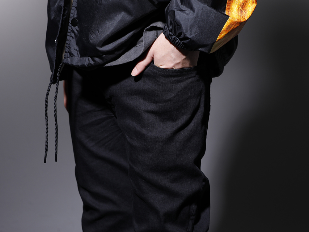 JULIUS 2022-23AW - Slim pants with a three-dimensional and beautiful line. - 787PAM5-BK(Indirect Skinny Denim Black) - 3-004