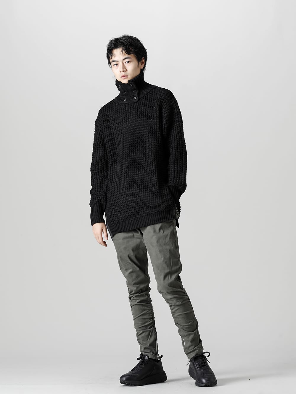 RIPVANWINKLE 22-23AW MOTORCYCLE EASY that goes perfectly with the deck sweater - RB-435-Anorak Shirt Coat Black - RB-410-Motorcycle Easy D.Khaki - SCV186C016-Night Run light Black  4-001