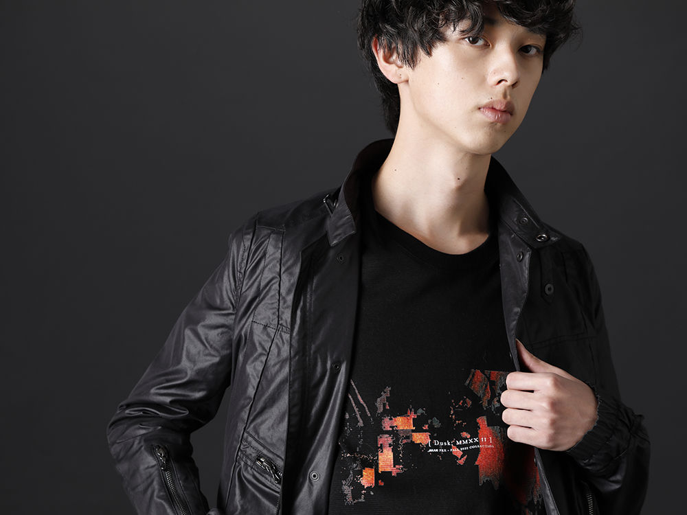 JULIUS 2022-23AW - A military-style cargo blouson with a sense of brand. - 797BLM7(Cargo Blouson Polyester Cotton Cloth) 787CUM3(DUSK Twist Tuck Short sleeve T-shirts) - 2-004