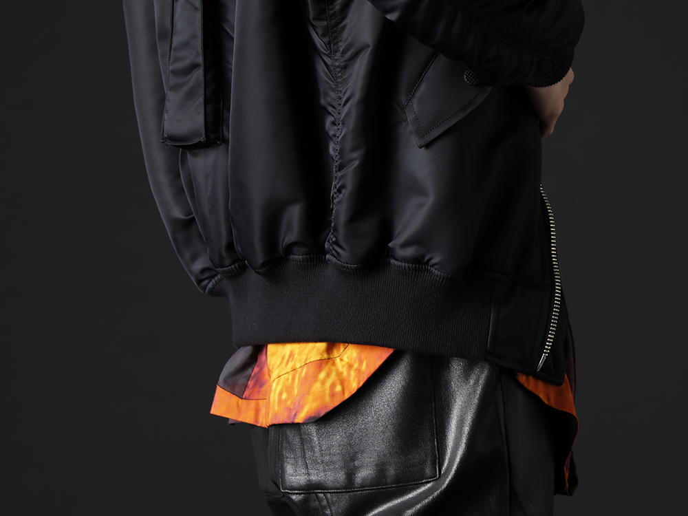 フェノメノン / ユリウス  2022-23AW - 背面ディテールが特徴的なブランドらしいフライトジャケット - ILLJK22A-007-black(クロス フライトジャケット ブラック) 787SHM2-P(DUSK プリズム カットシャツ) - 2-008