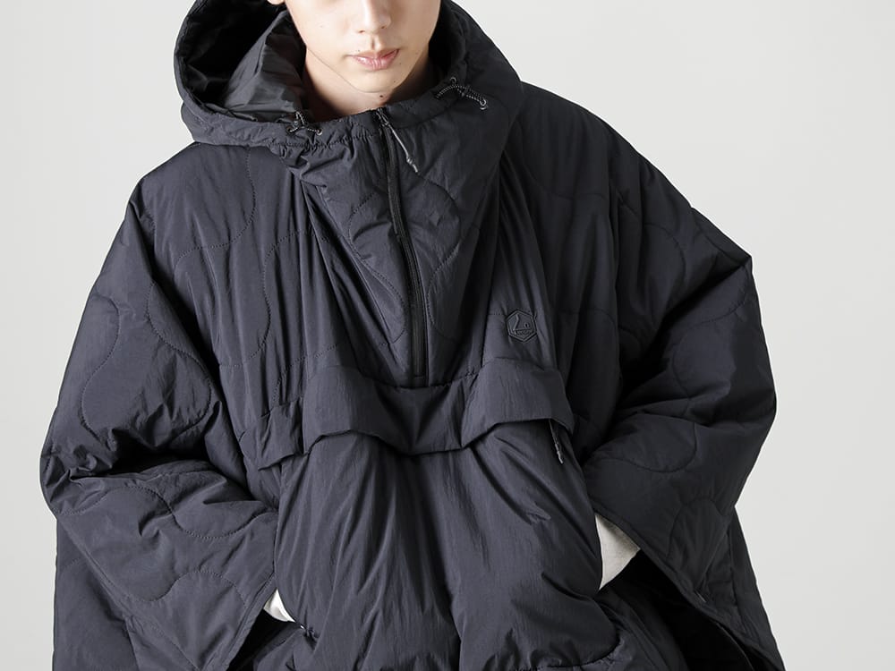 LANTERN 2022-23AW A pullover type military poncho with a wave-quilted finish!  - MMA-LAN-PO01-Black Heating Poncho Black 2-002