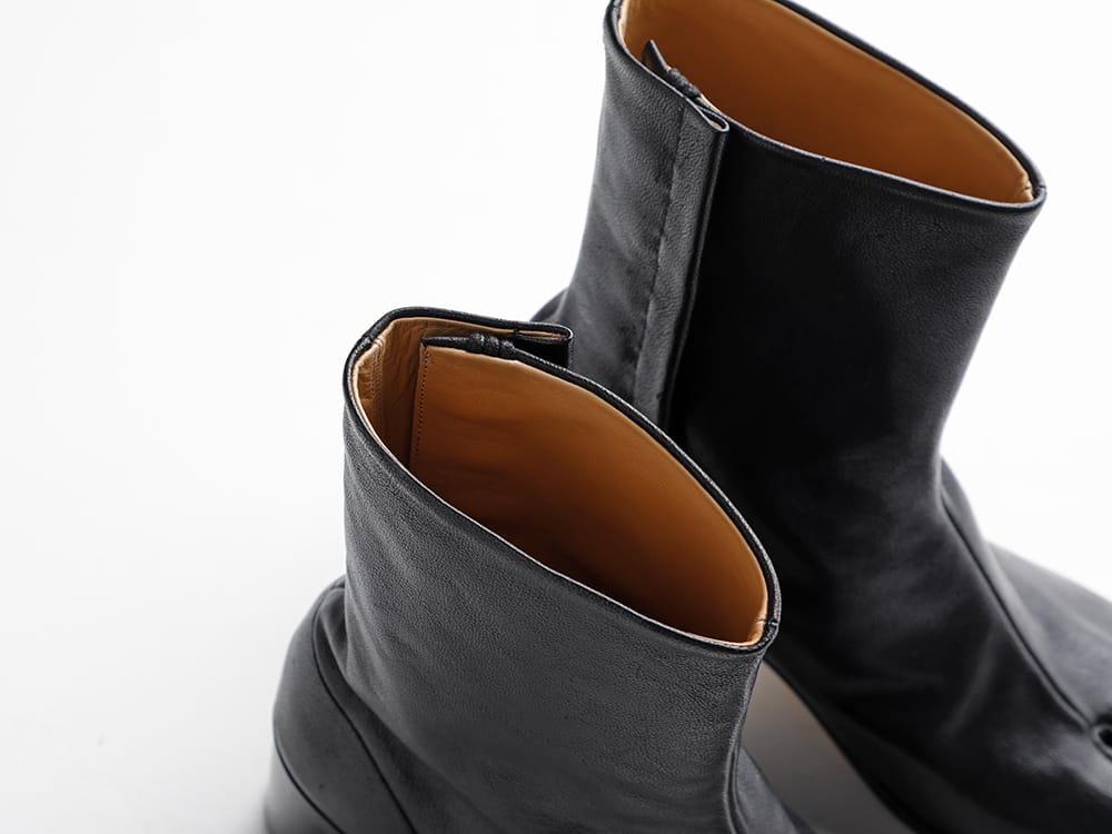 Maison Margiela Tabi Ankle Boots 6cm Introducing product details