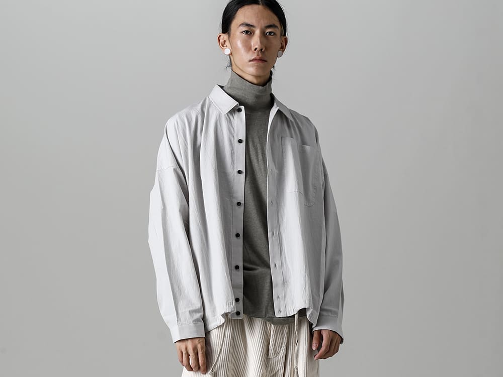 O PROJECT-オープロジェクト 22-23AW(秋冬) シャツを秋らしく取り入れたい方にオススメのタートルネックTee  - O14SRT2-LT-Grey-ボマーシャツ ファインンドライシーチング ライトグレー - 014TS2-Taupe-コットンウールジャージーロングスリーブ Tシャツ トープ  2-005