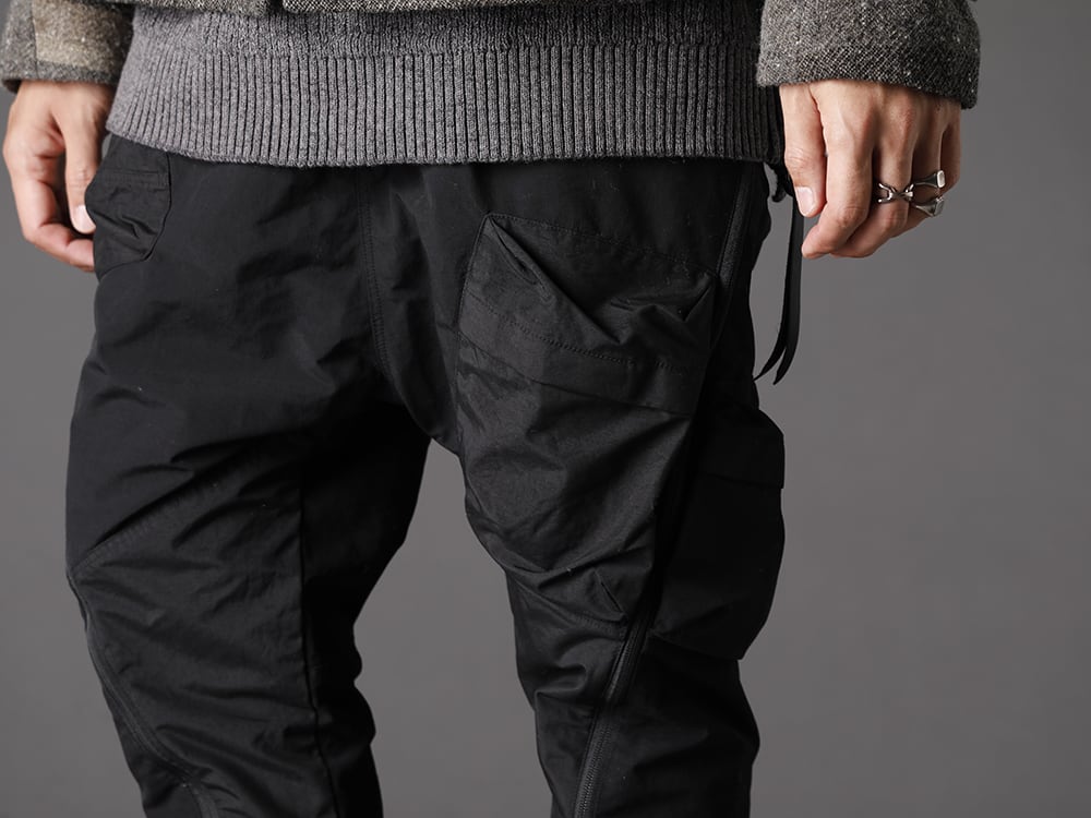 The Viridi-anne DEVOA 22-23AW Active, rugged and versatile bottoms. -  VI-3509-04-Black Tactical Pants Black FW-LMM Leather Boots 3-003