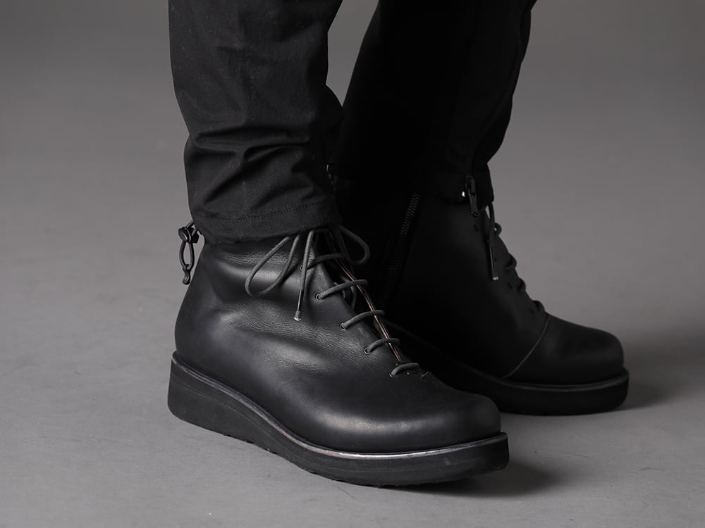 The Viridi-anne DEVOA 22-23AW Active, rugged and versatile bottoms. -  VI-3509-04-Black Tactical Pants Black FW-LMM Leather Boots 3-005