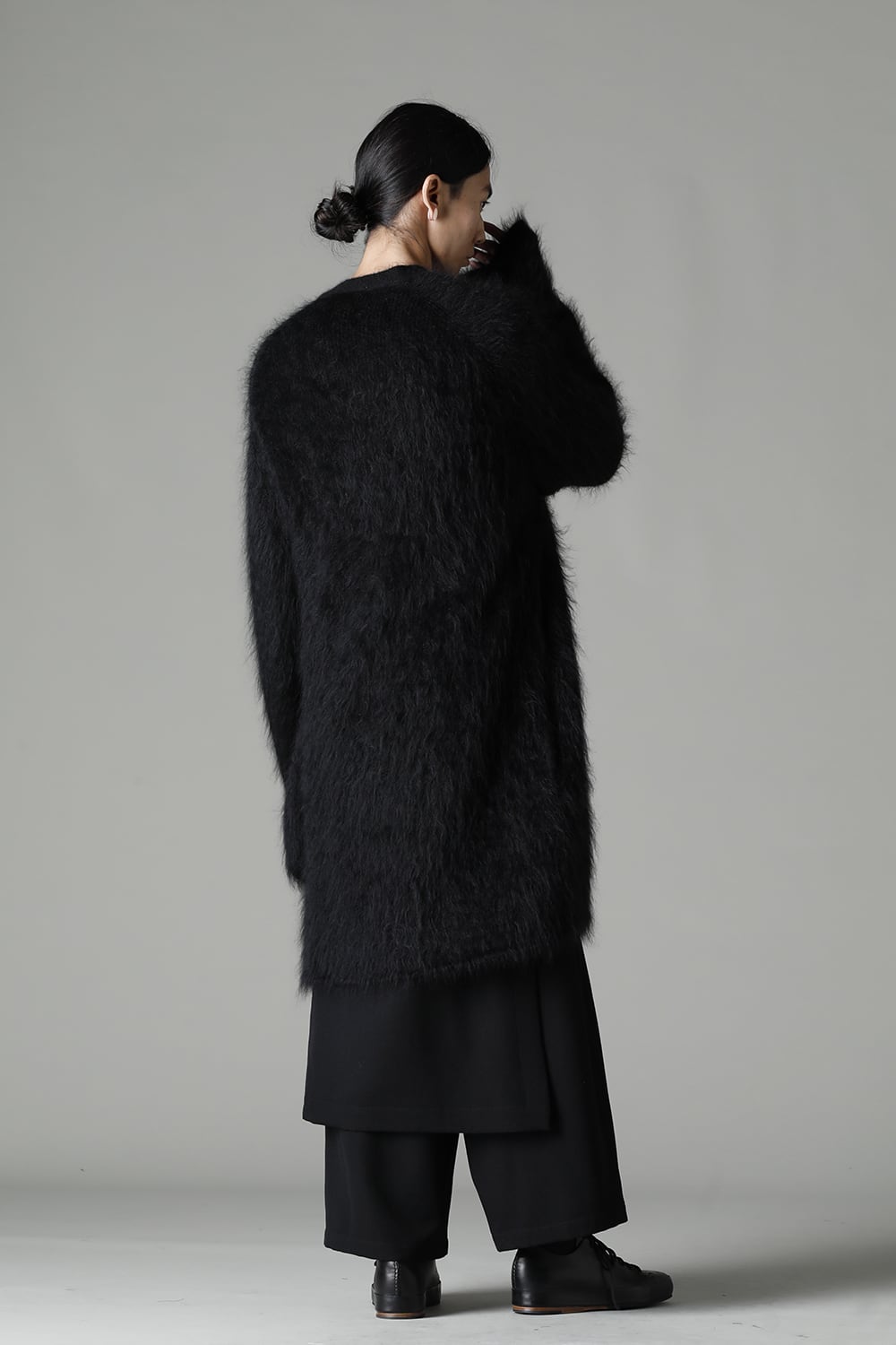 Yohji Yamamoto 22-23AW collection Style #3. 3-003