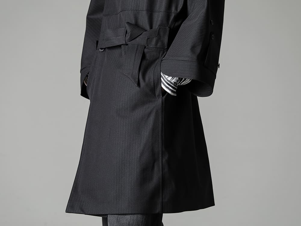 Norwegian Rain-ノルウェージャンレイン 22-23AW(秋冬) 細部のディテールから知的な雰囲気が漂う万能秋冬コート  - Rive-Gauche-Redux-Unisex-Herringbone-Black-リヴ ゴージュ リダックス ユニセックス - SHIRT#91-シャツ #91 コットン/リネン コントラスト ストライプ  2-005