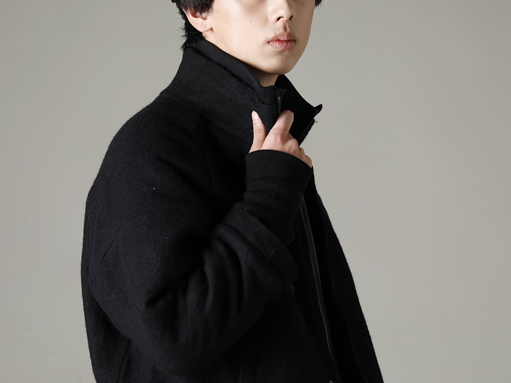 DEVOA(デヴォア) 22-23AW(秋冬) 無骨な印象がより強く出るブラック  - JKI-WSM L7 コート ウールミリング KTS-MLP-Black プルオーバー ニット メリノ ウール ブラック 2-002