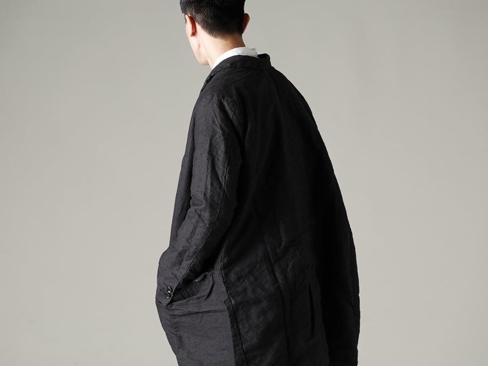 GARMENT REPRODUCTION OF WORKERS(ガーメント リプロダクション オブ ワーカース) 22-23AW(秋冬) ラペルから裾にかけて帯状のディテールが特徴的  - Arthur-Coat-Washi-Black アーサー コート 和紙 ブラック - 22C-69PO-TRANSIT-Natural テク コンバージョン リラックス フィット 7G ニット ナチュラル - SH-035 シャツ トーマス メイソン  2-001