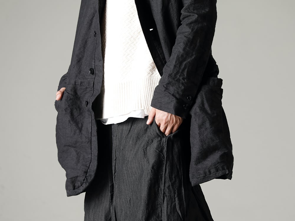 GARMENT REPRODUCTION OF WORKERS(ガーメント リプロダクション オブ ワーカース) 22-23AW(秋冬) モノトーンのカラー構成ならデザインアイテムどうしでもバランスが整う - Arthur-Coat-Washi-Black アーサー コート 和紙 ブラック - 22C-69PO-TRANSIT-Natural テク コンバージョン リラックス フィット 7G ニット ナチュラル - SH-035 シャツ トーマス メイソン 3-002