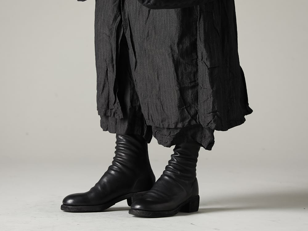 GARMENT REPRODUCTION OF WORKERS(ガーメント リプロダクション オブ ワーカース) 22-23AW(秋冬) モノトーンのカラー構成ならデザインアイテムどうしでもバランスが整う - New-Wrap-Pants-Gray-Stripe ニュー ラップ パンツ グレー ストライプ - 788Z_H バックジップブーツ ダブルソール - ホース フルグレイン レザー 3-005