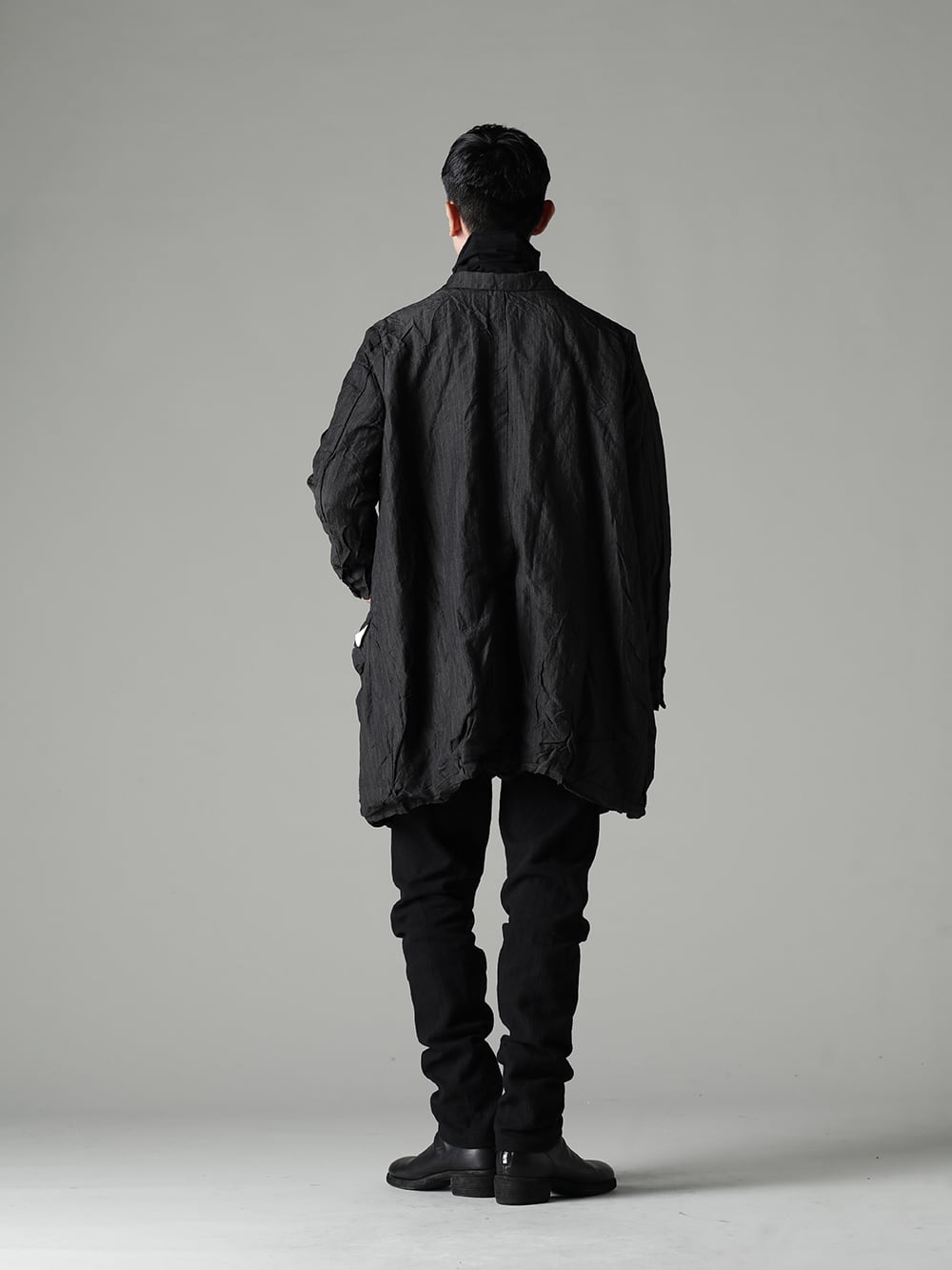 Forme D`expression(フォルムデエクスプレッション) 22-23AW(秋冬)  ハンドメイドならではの独特な起伏感のある素材 - Arthur-Coat-Gray-Stripe アーサー コート グレー ストライプ - TTC-swcm-blk コットンボトルネック ブラック - UP110-354B コントゥア パンツ 2.0 - 788Z_H バックジップブーツ ダブルソール - ホース フルグレイン レザー  1-003