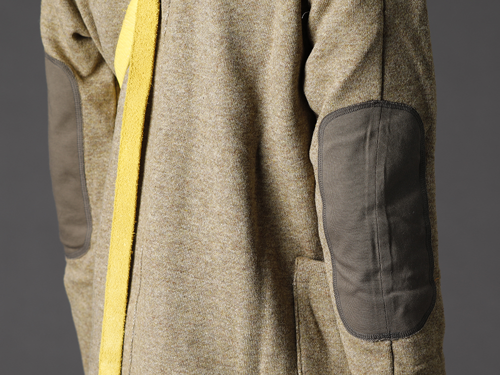 ザ ヴィリディアン 2022-23AW - インナーにも使いやすい秋カラーのプルオーバー - VI-3533-01-Beige(綿ウール裏毛 ハイネックプルオーバー ベージュ) - 2-007