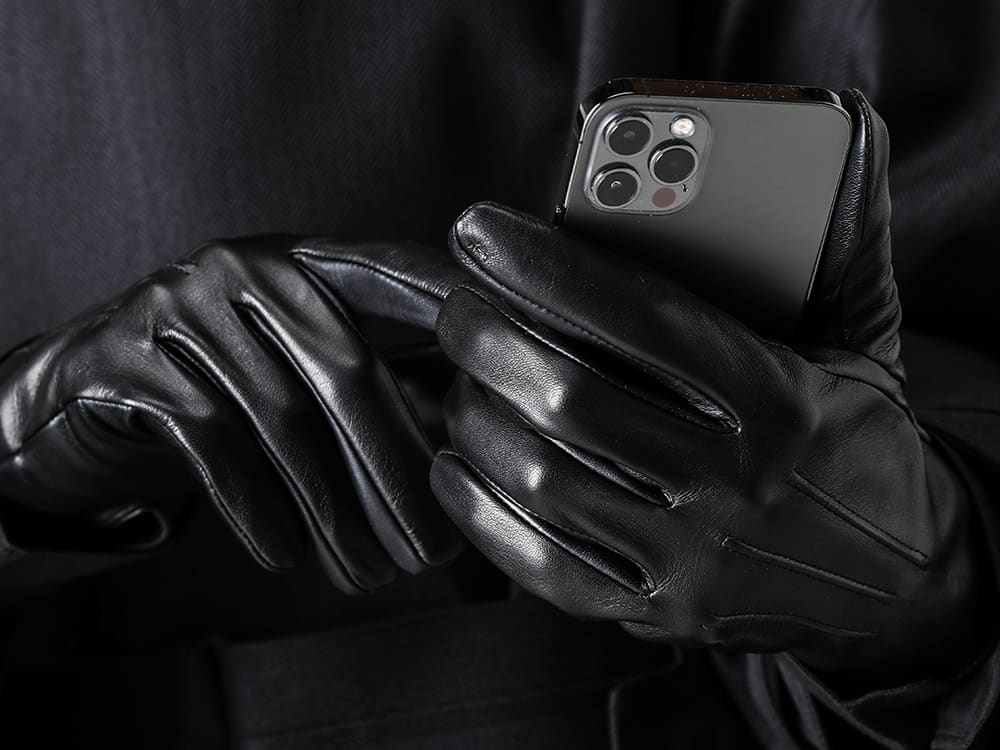 DENTS 22-23AW DENTS - 22-23AW collection Elton Unlined Touch Screen Leather Glove Black. 4-002