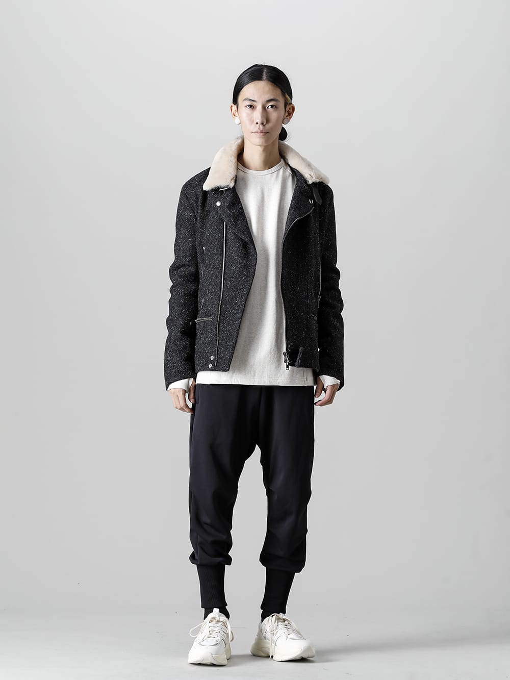 SUNCORE 2022-23AW Styling - SUNCORE UNCORE Para Traceur Light Classic Style Simple jersey pants and an inner select to complement your tweed look - RB-450 Wool Boa Riders - RB-433-Matt-Black Balloon Jersey Pants Matt Black - SVC879C004-Ivory Para Traceur Light Ivory