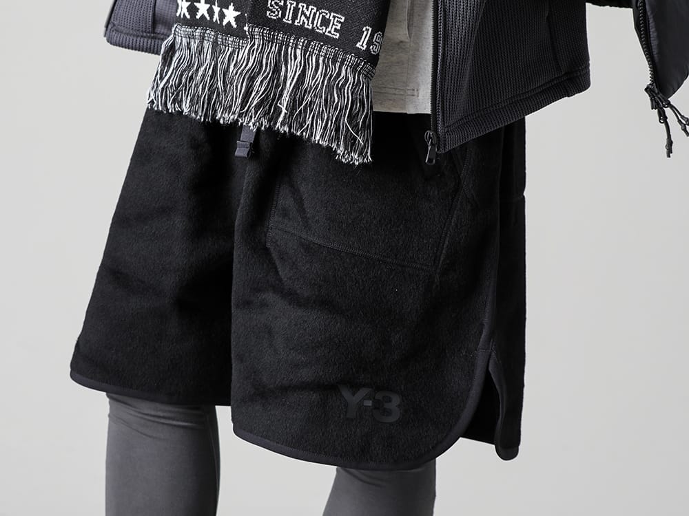 Y-3 - ワイスリー 22-23AW 秋冬もショートパンツを着用することで動きやすいスタイリングに - HN1971-M LEOPARD FLEECE SHORTS - RB-420-Modal Jersey Leggings C.Gray - WM2273824-WM × F.C.Real Bristol Muffler 3-002