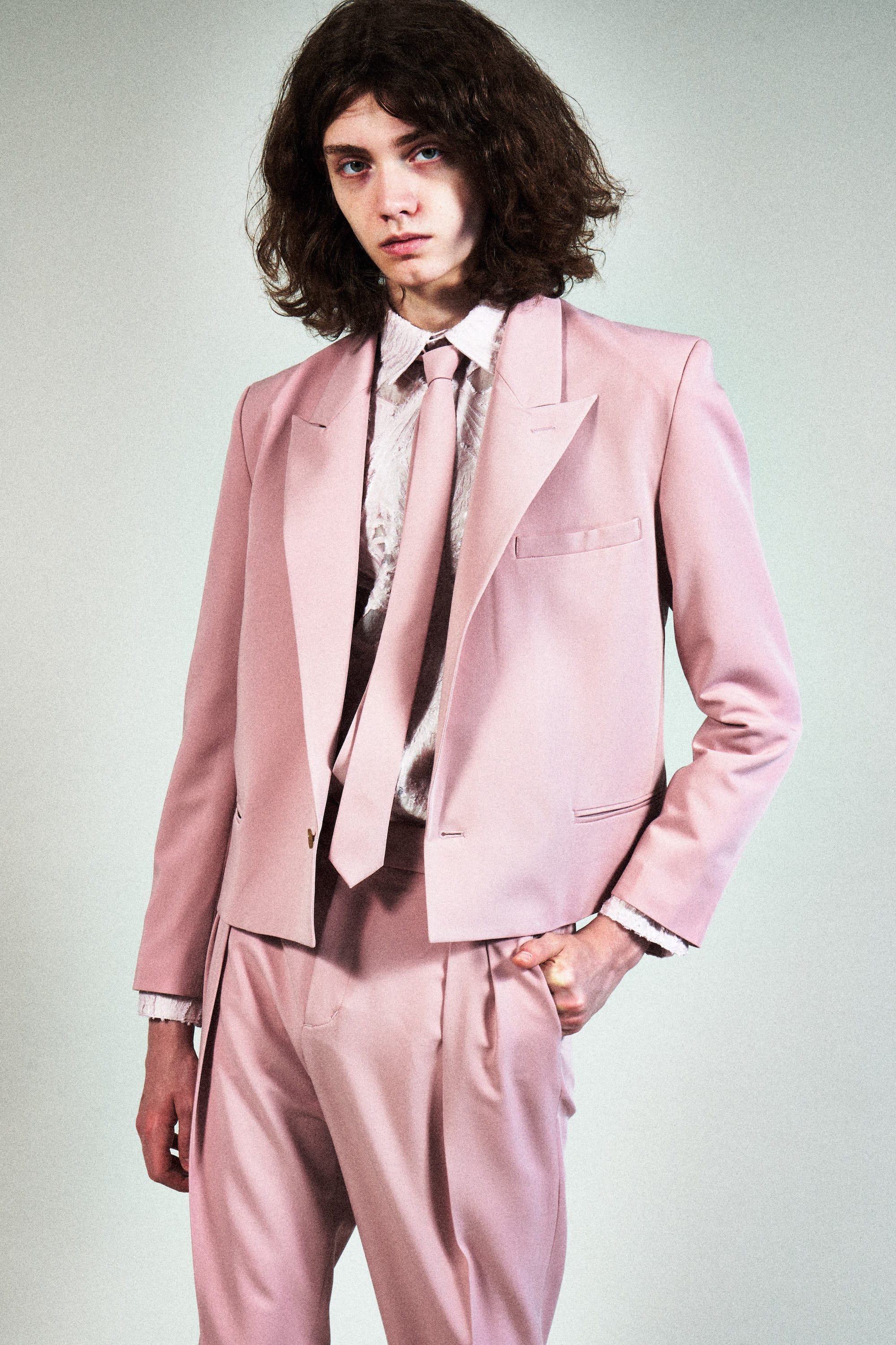 GalaabenD - ガラアーベント - 2023SS(春夏)コレクション「new-age music」 ルック - GalaabenD 23SS(春夏) Collection 店頭受注予約会開催 - 2-001