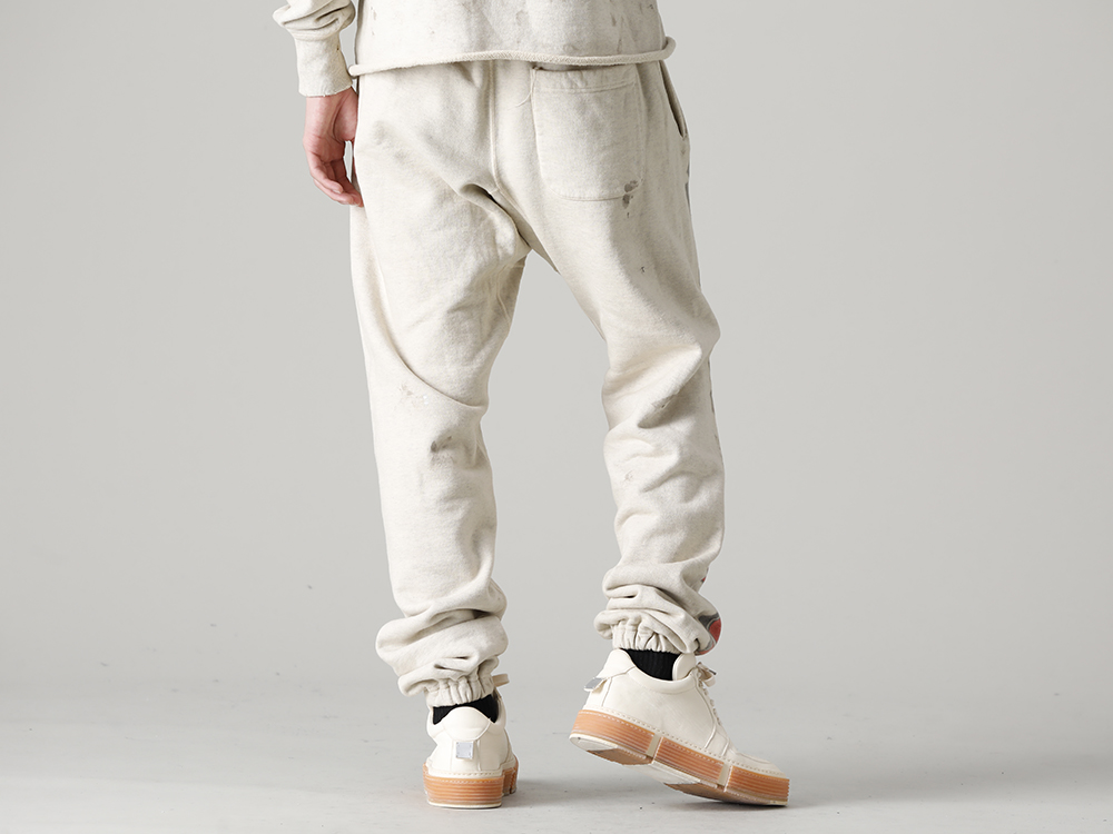 ©️SAINT M×××××× 2022-23秋冬系列的第6波单品发布了!现在店铺和网购同时开始销售! - SM-A22-0000-054(DENIM TEARS × ©SAINT M×××××× SAINT TEARS HOLY GRAIL Sweat pants Grey) - 1-010