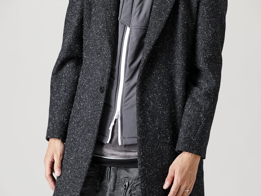 RIPVANWINKLE 2022-23AW A stand neck ski vest with eye-catching white-collar zippers  - RB-453 Chester Coat
 - RB-452 Ski Vest - RB-400 Double Dolman-T 2-002