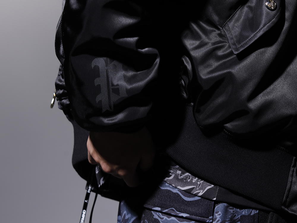 フェノメノン 2022-23AW - PHENOMENON の代表作品 LOOP MA-1をアップデートしたブルゾン。 - ILLCS22A-036(マスターマインド・ワールド × フェノメノン クロス ループ MA-1) - 2-010