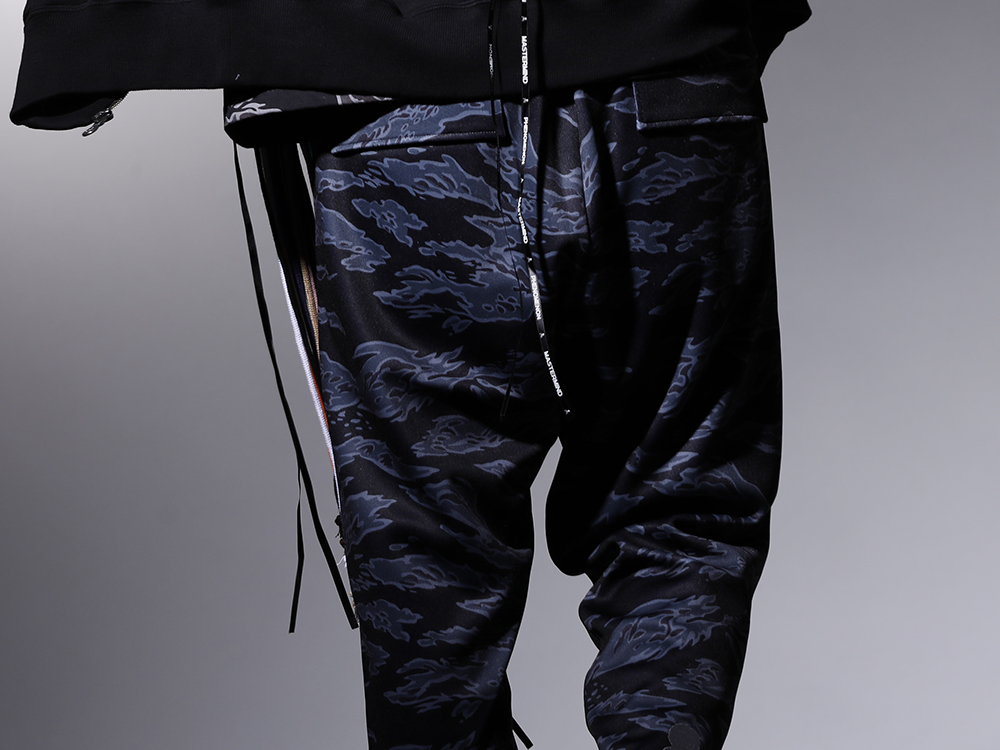 PHENOMENON 2022-23AW - Pants with an original pattern dropped in for a clean look - ILLCS22A-029(MASTERMIND WORLD × PHENOMENON BLK Tiger Camo Track PT) - 3-006