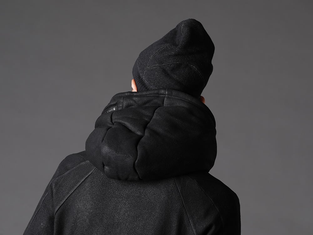 The Viridi-anne(ザ ヴィリジアン) 22-23AW(秋冬) お互いに変化しながら根底の部分がクロスオーバー  - ST101-0122A無撚糸裏毛コーティングダブルジップフーデッドジャケット VI-3549-09 綿ウール ビーニー 2-002