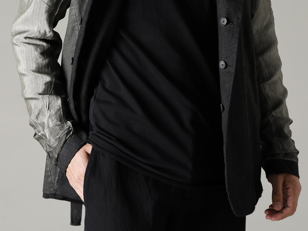 masnada(マスナダ) 22-23AW(秋冬) 万能なインナーでまとまりを作る  - M2921 リバーシブル ジャケット - TTC-swcm-blk コットンボトルネック ブラック 2-002