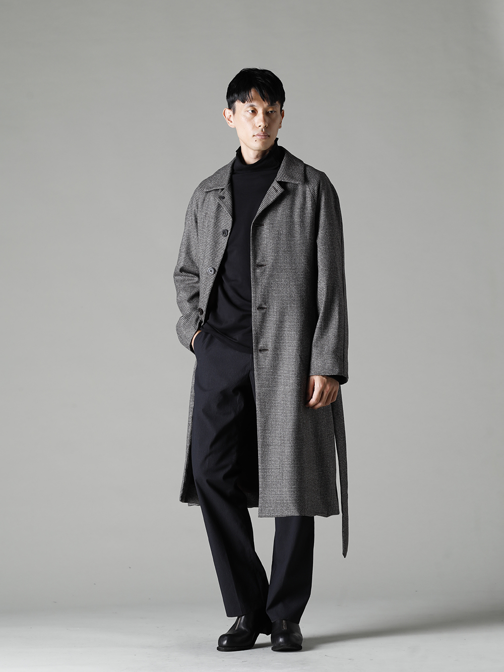NOUSAN 22-23AW  The brown Hounds Tooth Coat creates an adult look - fred-c Houndstooth Lagran Long Coat - TTC-swcm-blk Cotton Bottleneck Black - P114-165 Joseph Pants - PL0FZ Orthopaedic Decollete Shoes Double Sole Horse Full Grain - PL0FZ 1-001