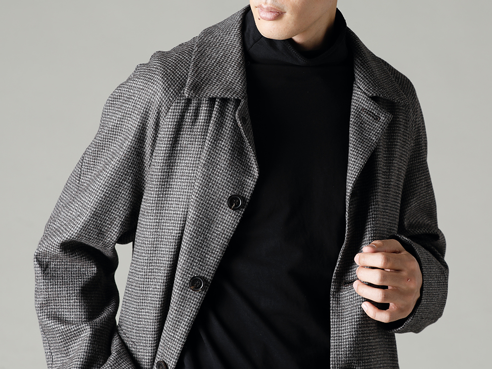 ware 22-23AW  - 画像の詳細(スタイリング全体の詳細) Innerwear and bottoms are chic and adult-inspired. fred-c Houndstooth Lagran Long Coat - TTC-swcm-blk Cotton Bottleneck Black 3-001