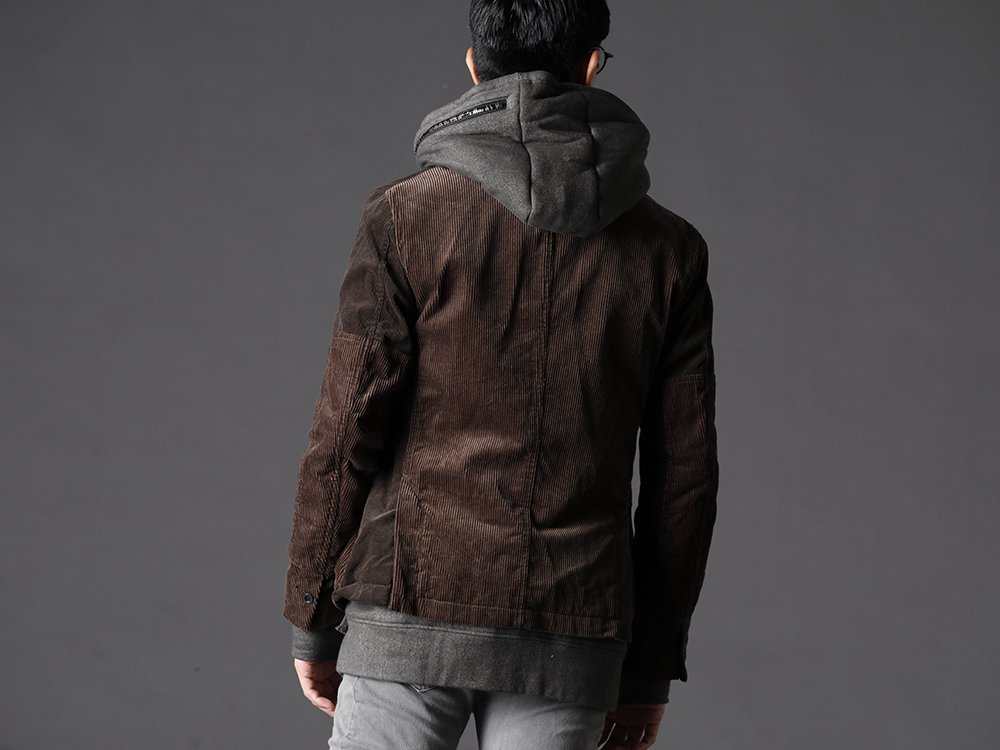 ザ ヴィリディアン / ディーハイゲン 2022-23AW - インナーにフーディーを合わせてカジュアルダウン - VI-3520-06(コーデュロイ ジャケット) ST101-0222A-Dust(無撚糸裏毛ダブルジップフーデッドジャケット ダスト) VI-3542-01-Brown-Gray(NY/PUベア天竺 タートルT ブラウン グレー) - 2-003