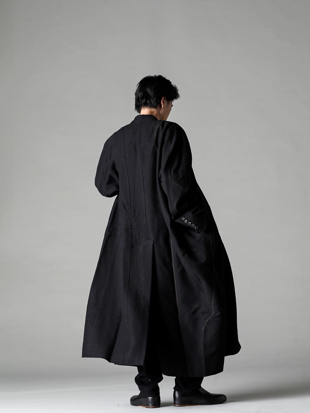 ZIGGY CHEN 22-23AW ZIGGY CHEN - 22-23AW collection Style #2. 2-002