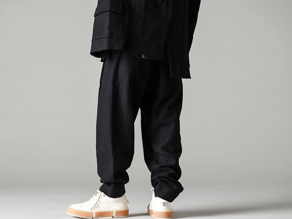 ZIGGY CHEN-ジギーチェン 22-23AW(秋冬) 幅広いシューズとマッチするシンプルトラウザー - 0M2230512-ホリゾンタルシーム テーパードカットトラウザーズ - GJ02-CO00T-レースアップブーツ - ホースフルグレインレザー - GJ02 CO00T 3-003