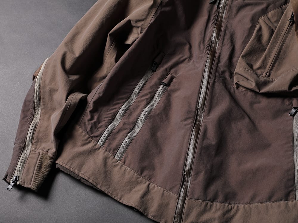 The Viridi-anne 2022-23AW Design combining multiple functional materials  - VI-3508-06-Brown-Gray Tactical Jacket Brown Gray 2-002