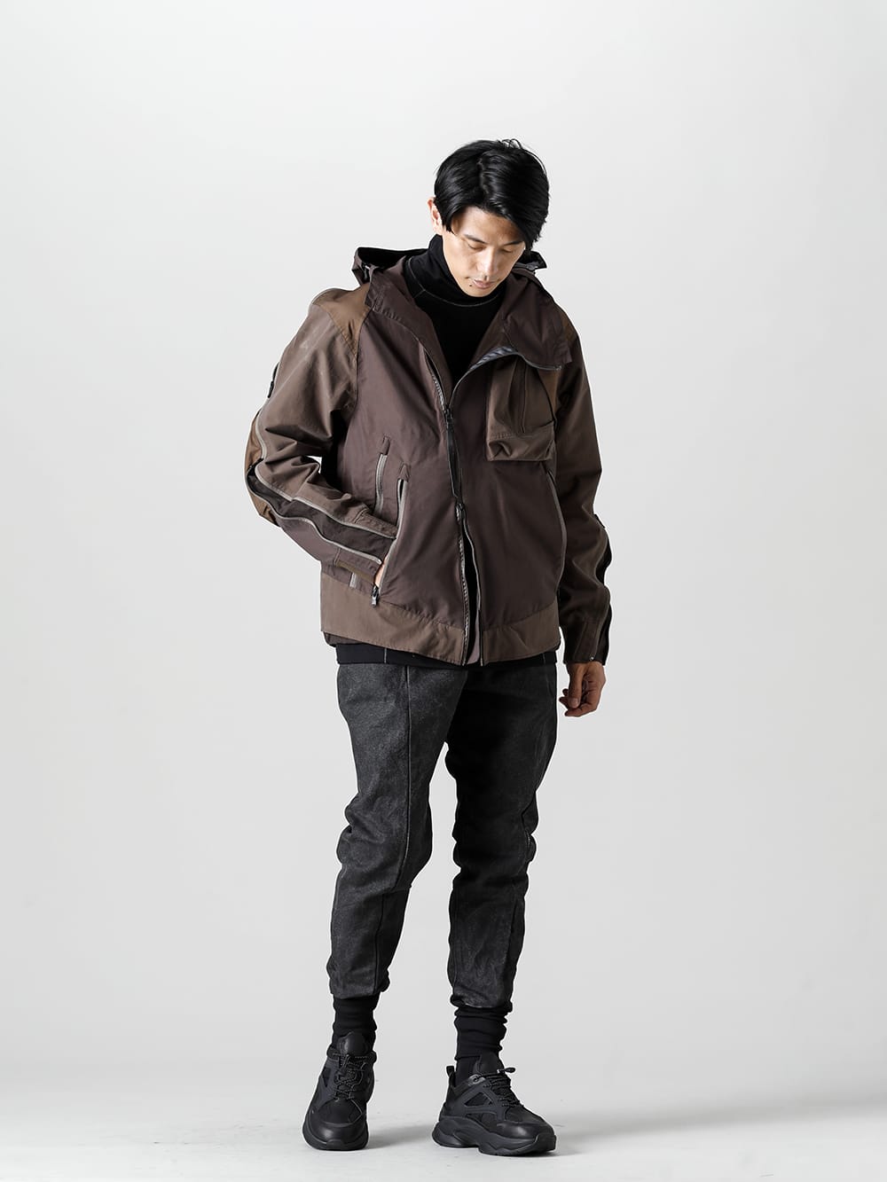 The Viridi-anne 2022-23AW Zip design for a wider range of wearing styles - VI-3508-06-Brown-Gray Tactical Jacket Brown Gray - RB-408 - Riders Pants - SCV879C001 - Fair Wind light 4-005