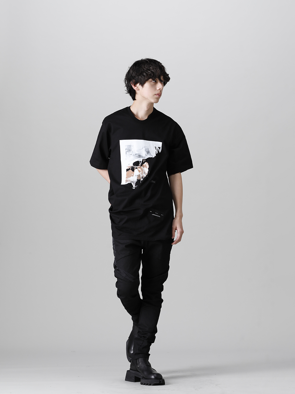 ユリウス 2023PS - JULIUS(ユリウス) 2023PSコレクションよりデリバリーが開始！只今より店頭・通販共に販売スタート！ - 807CPM2-Black(コットンジャージー ドレープ ショートスリーブTシャツ ブラック) - 2-007