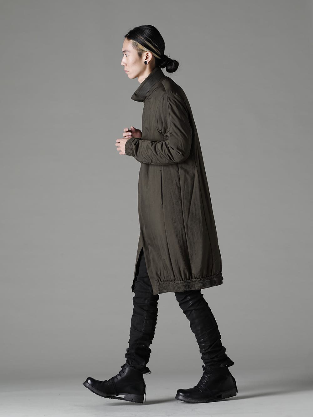 DEVOA BORIS BIDJAN SABERI 22-23AW styling The image is designed with a sense of the season in mind, but without sacrificing lightness. - JKI-PNP-Dark-Khaki Nylon coat shrink nylon dark khaki SHIRT1-F1505F-F035 shirt1 F1505F+F035 87-P13-TIGHT-FIT P13TF F1939 BOOT4-LEATHER Boots 4 Leather 1-001