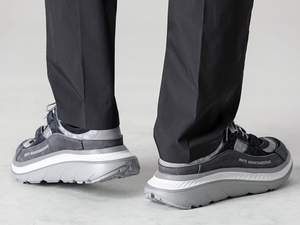 White Mountaineering 2022-23AW Wide tapered pants that are versatile and can be worn with any top! - BK2273402 Tech Weather Wide Tapered Pants - WM2273801 WM × UGG Sneakers 3-004