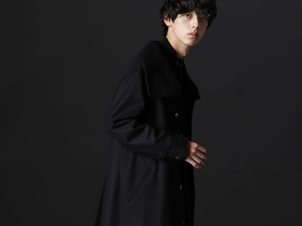 クジャク 2022-23AW - ネックデザインが特徴のロングコート - KJ-22AW01(スズラン コート) - 2-005