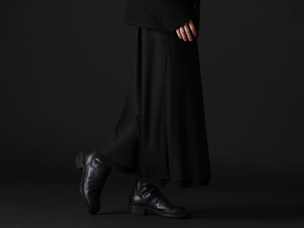 kujaku 2022-23AW - Skirt style with a touch of femininity - KJ-22AW33-Black(otomeyuri skirt Black) 788Z_H(Back Zip Boots Double Sole - Horse Full Grain Leather) - 3-002